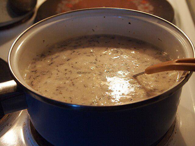 ilustrasi saus gravy (commons.wikimedia.org/Miia Ranta)