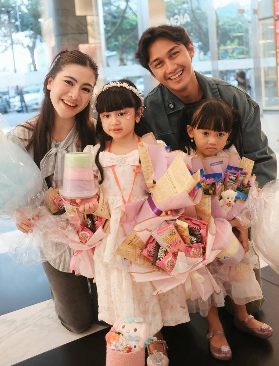 potret keluarga Felicya Angelista 