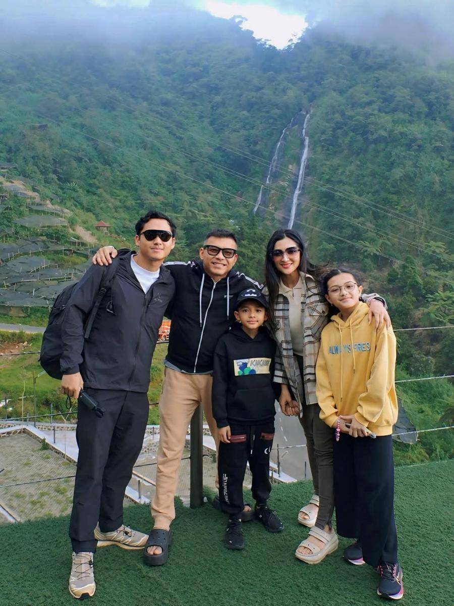 potret keluarga Ashanty 