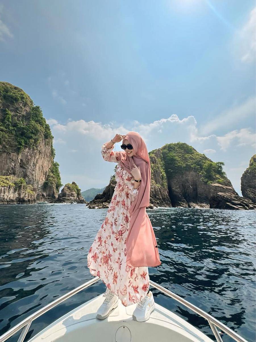potret Ria Ricis