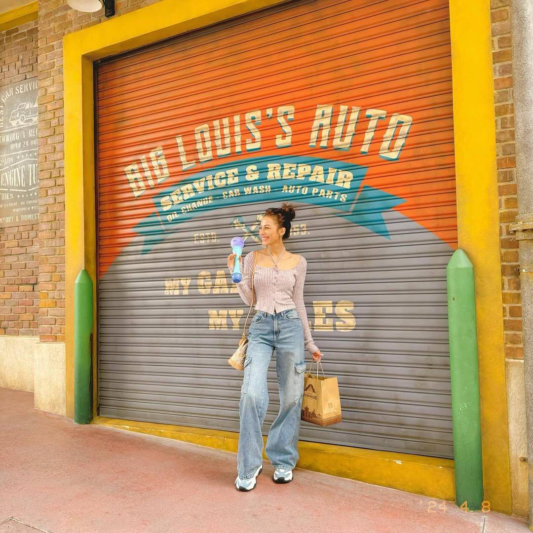 inspirasi OOTD kasual ala pemain film Rest Area (instagram.com/laniafira)
