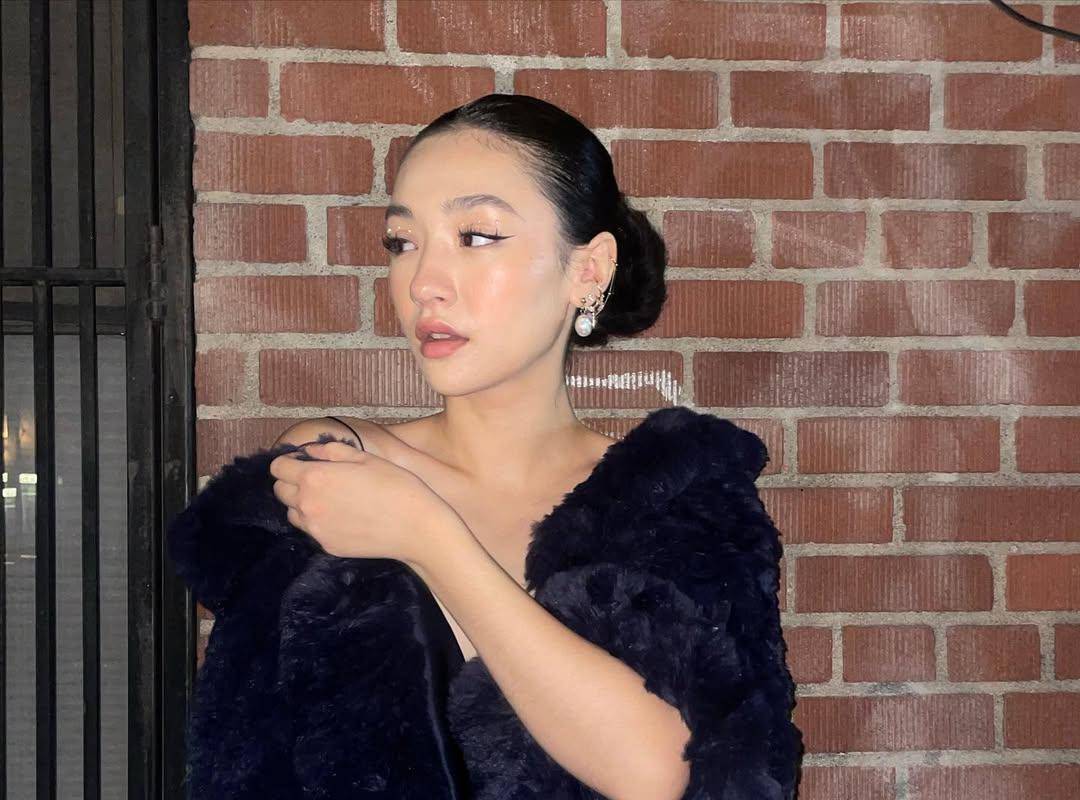 Inspirasi makeup ala Minnie Mills (instagram.com/minnie.mills)
