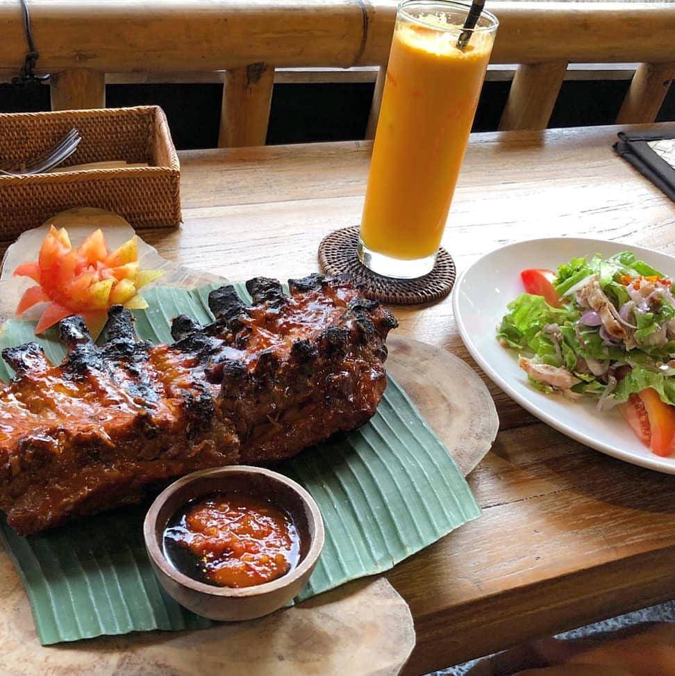 pork ribs di Warung Pondok Madu Ubud (instagram.com/warungpondokmaduubud)