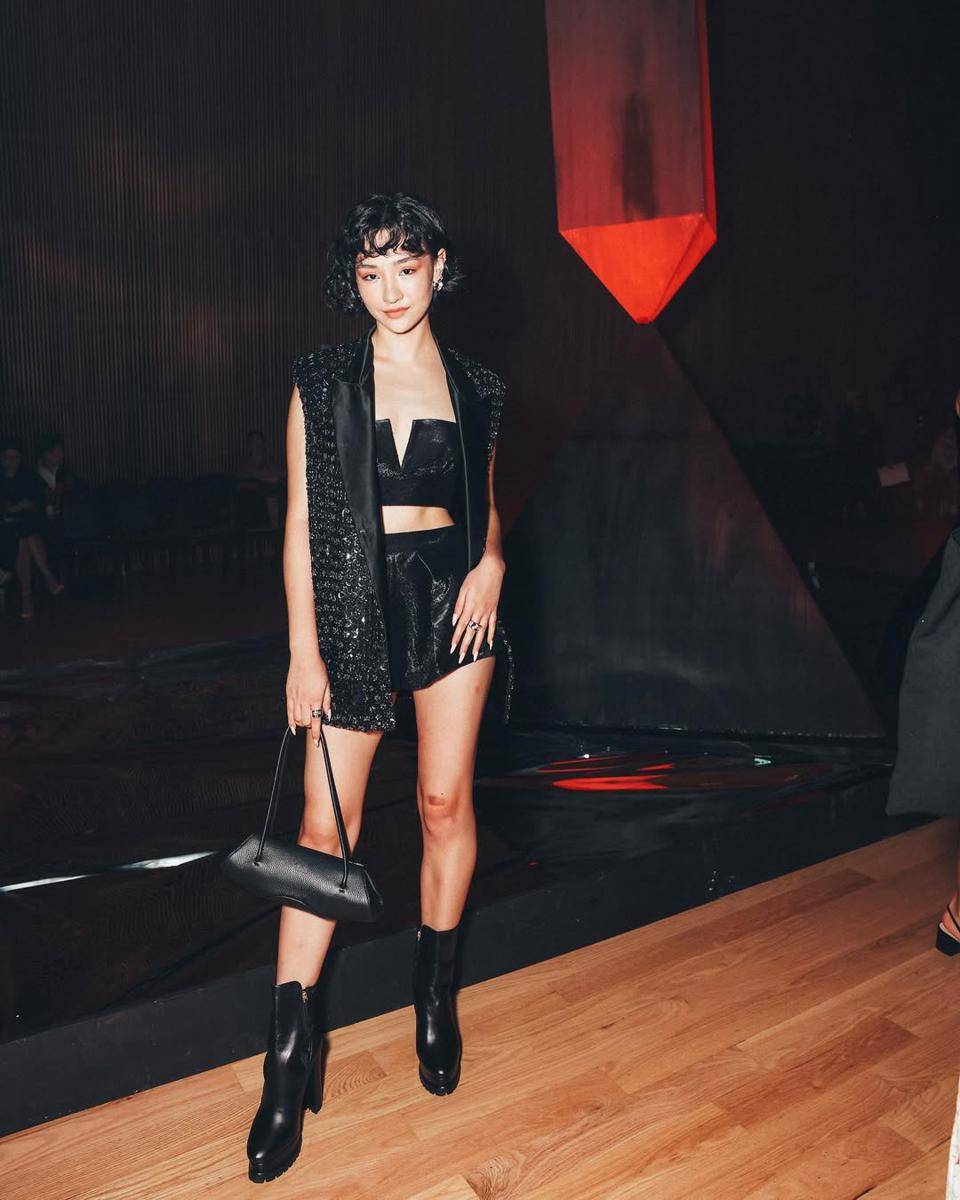 Gaya OOTD Minnie Mills (instagram.com/minnie.mills)