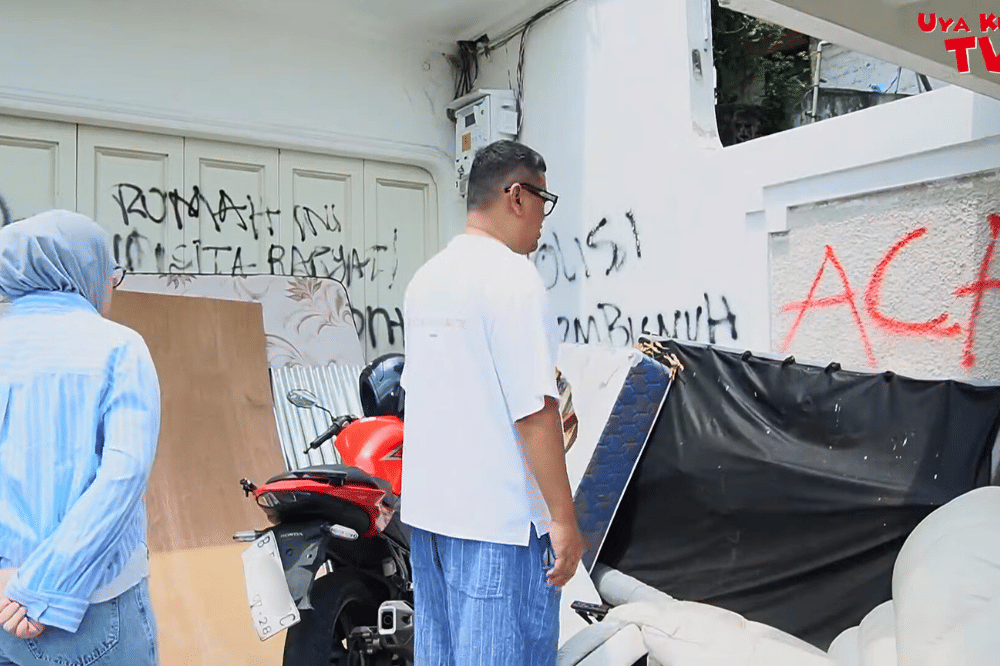 Foto rumah Uya usai dijarah