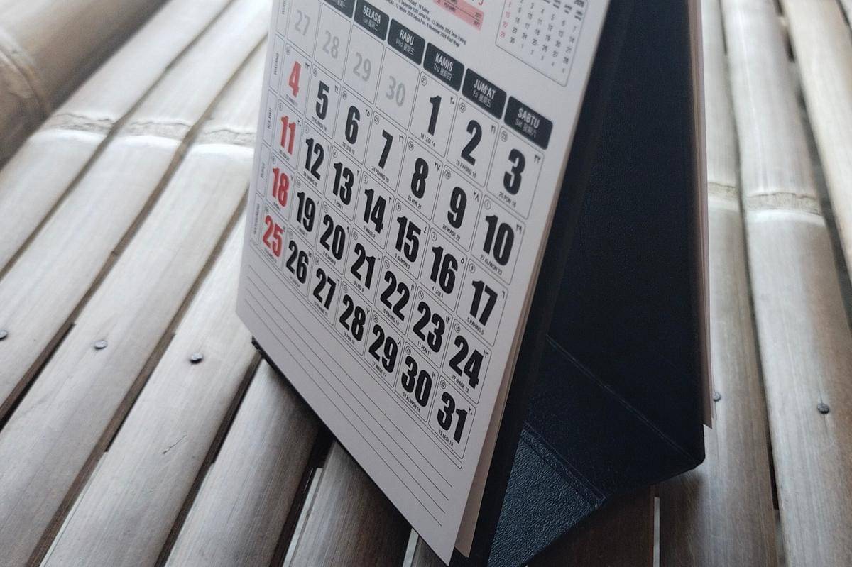 Ilustrasi kalender