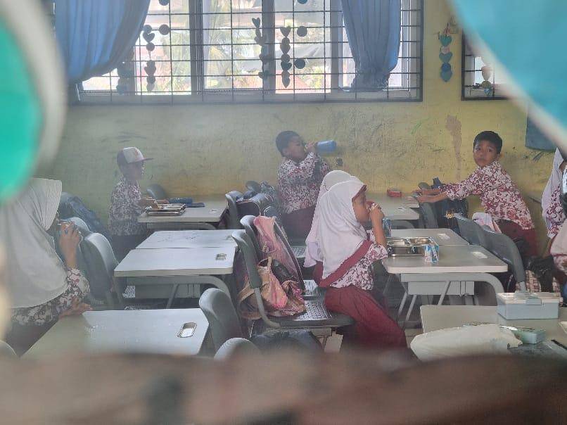 ILustrasi Pelaksanaan Makan Bergizi Gratis (MBG) (IDN Times/Rangga Erfizal)