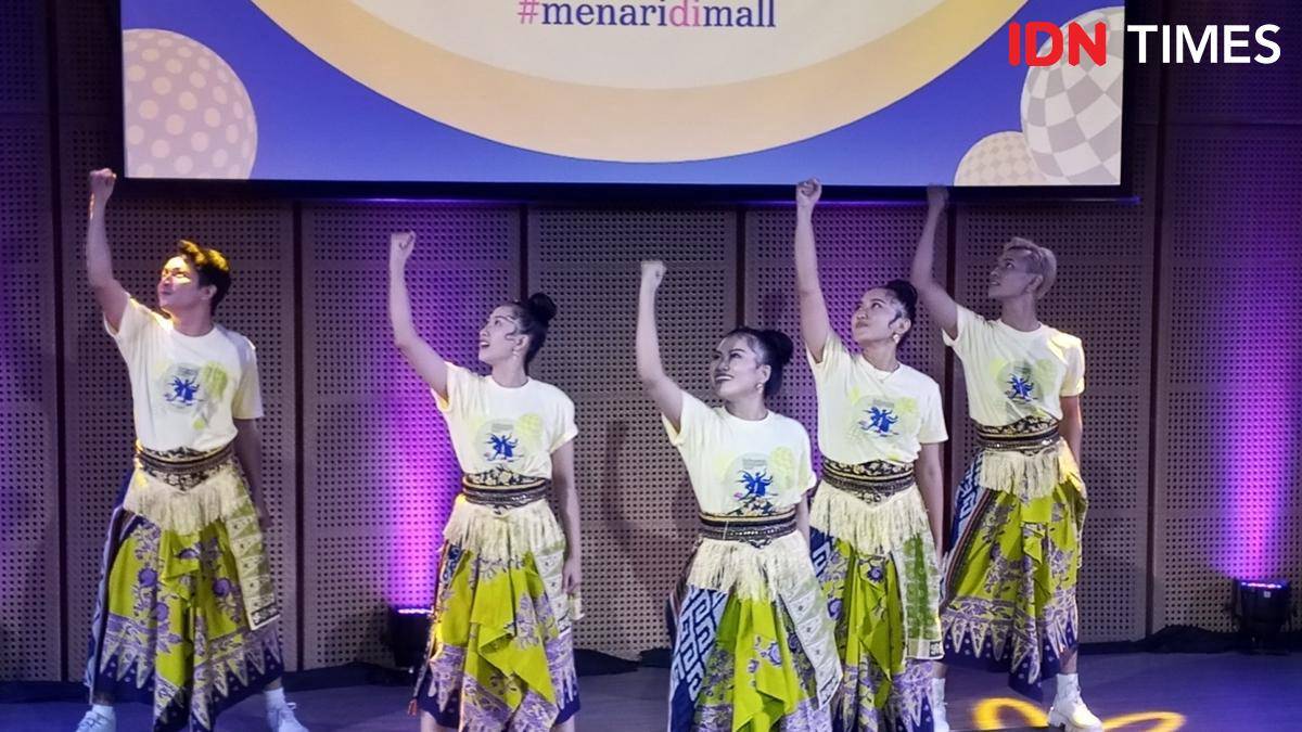 Penampilan Koreografi Indonesia Menari 2025 di Konferensi Pers pada Selasa (30/9/2025)