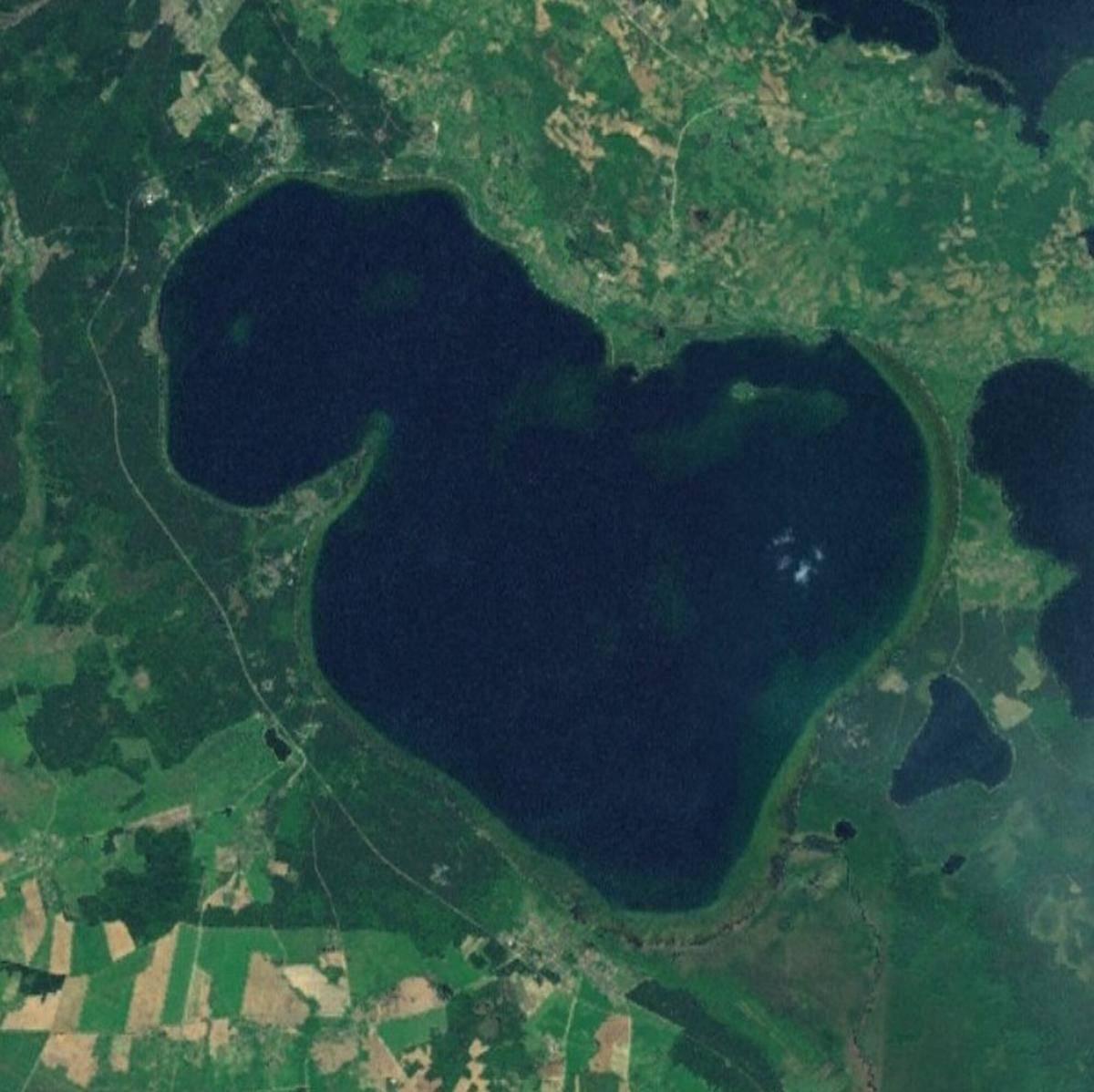 Danau Naroch