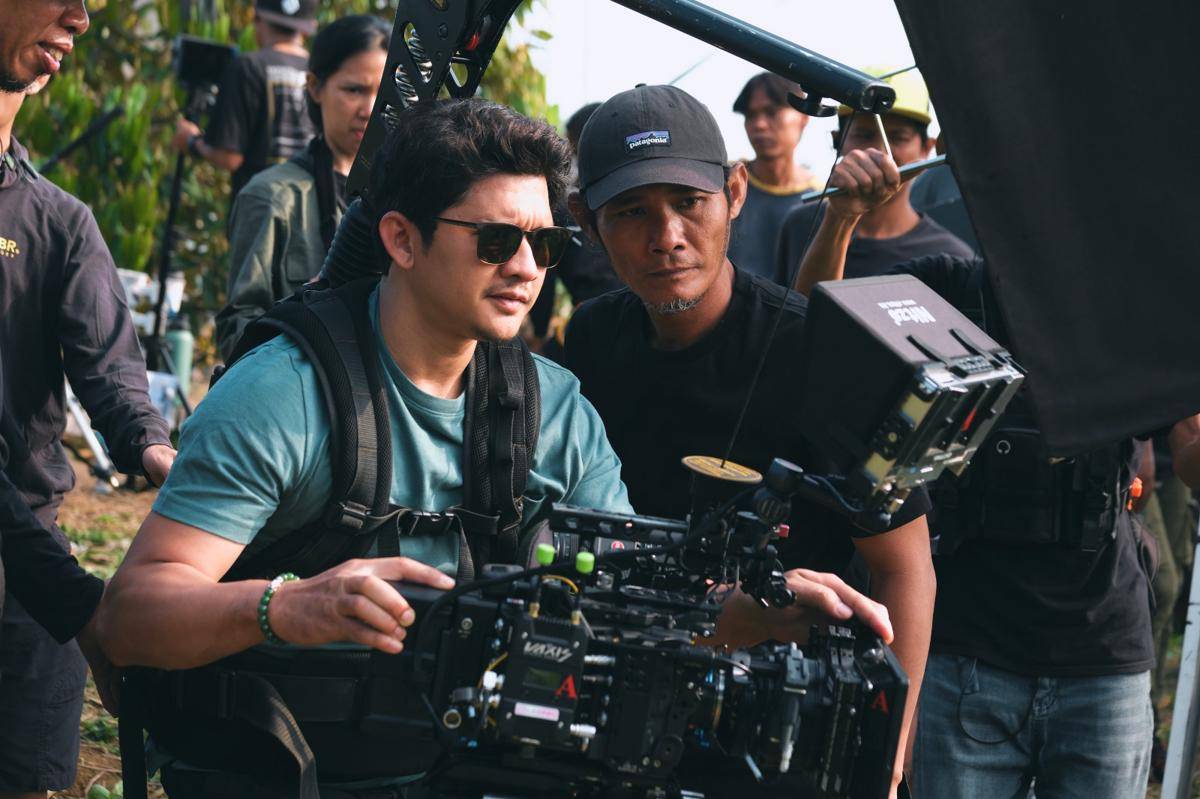 Cuplikan adegan di film Timur