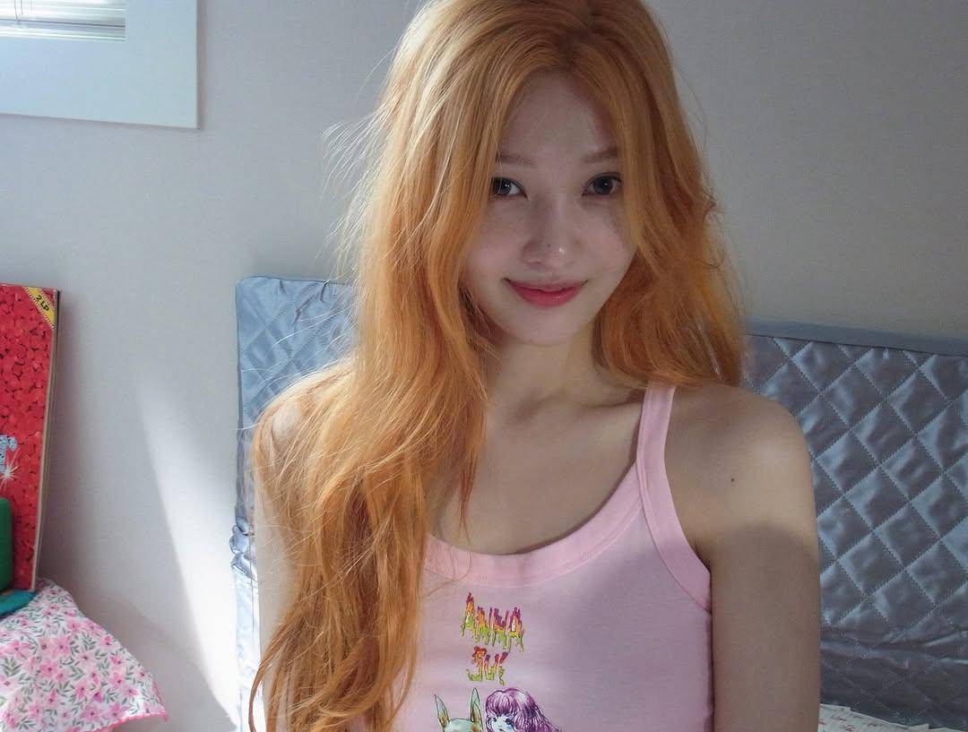 potret Joy Red Velvet