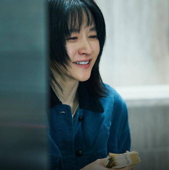 still cut drama Korea Walking On Thin Ice (instagram.com/kbsdrama)