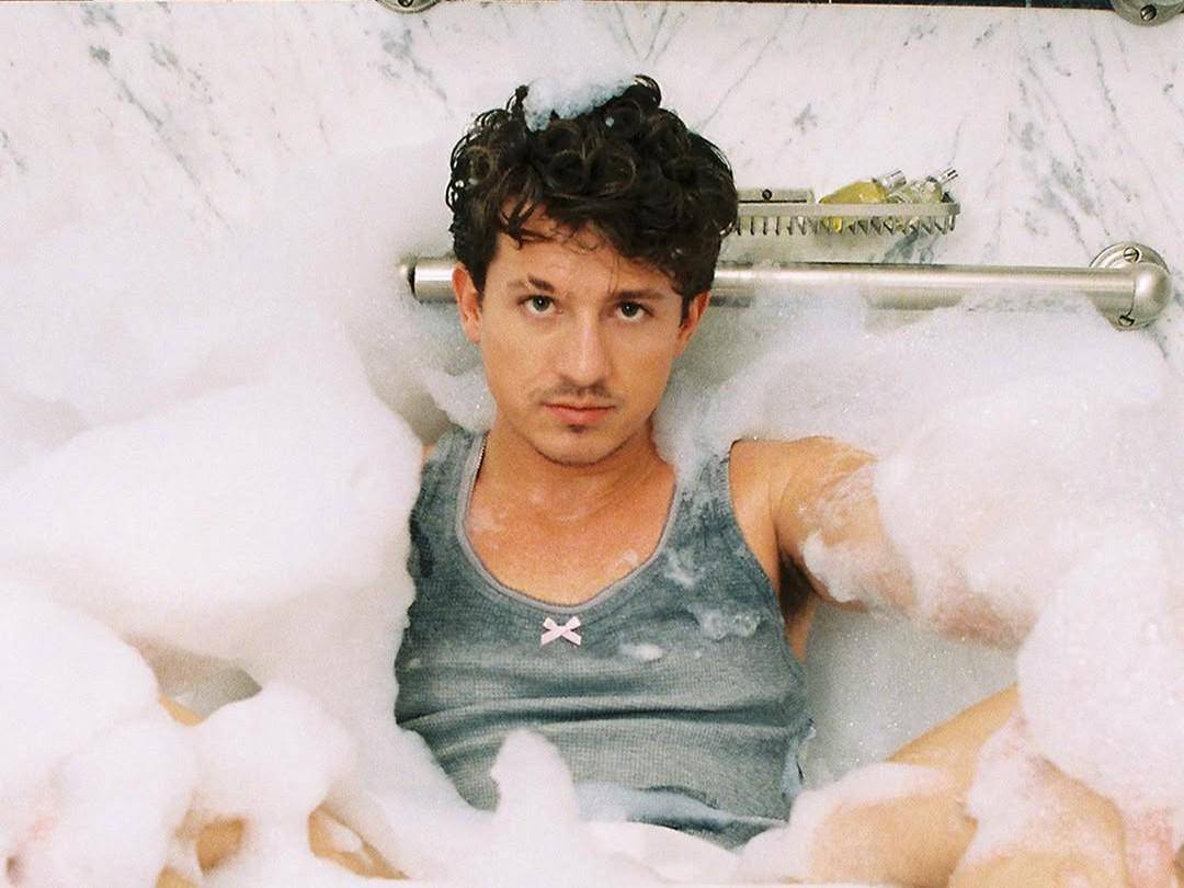 Charlie Puth (instagram.com/charlieputh)