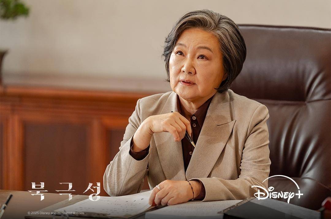 Kim Hae Sook di drama Tempest (instagram.com/disneypluskr)