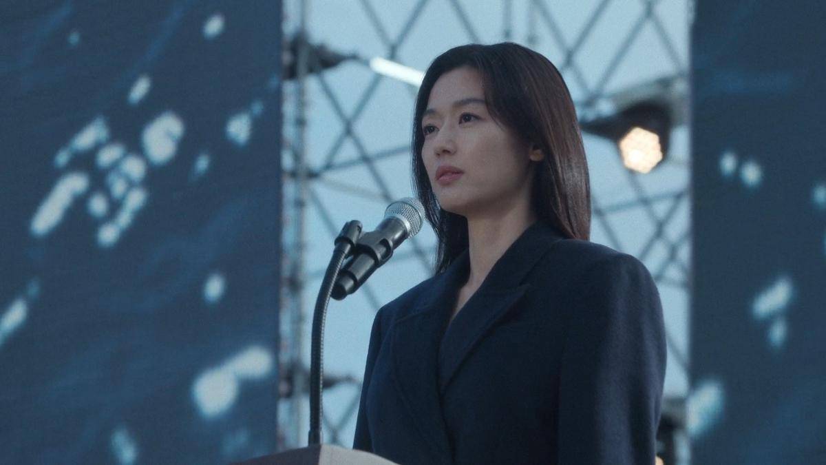 Jun Ji Hyun di drama Tempest (Dok. Disney+ Hotstar/Tempest)