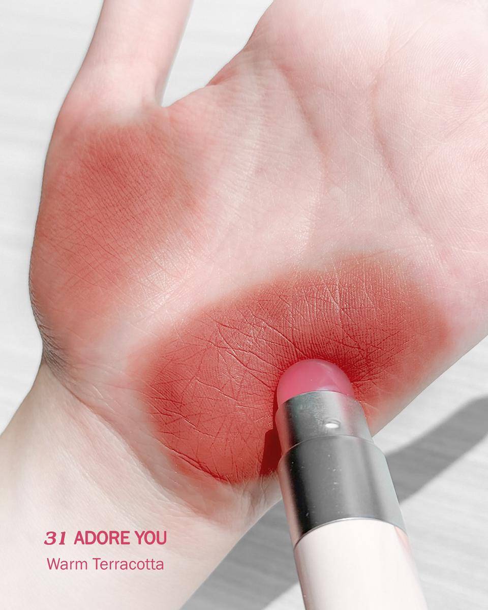 Lychee Makes Lovely Blur Tint (instagram.com/barenbliss_id)