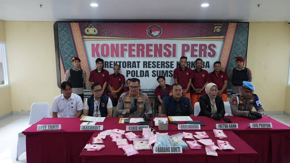Press rilis polda Sumsel penangkapan pelaku peredaran narkotika di Sumsel (Dok: Polda Sumsel)