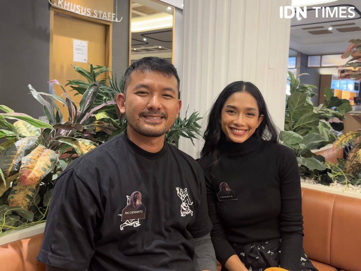 Rio Dewanto dan Faradina Mufti pada Rabu (1/10/2025) (IDN Times/Elizabeth Chiquita)