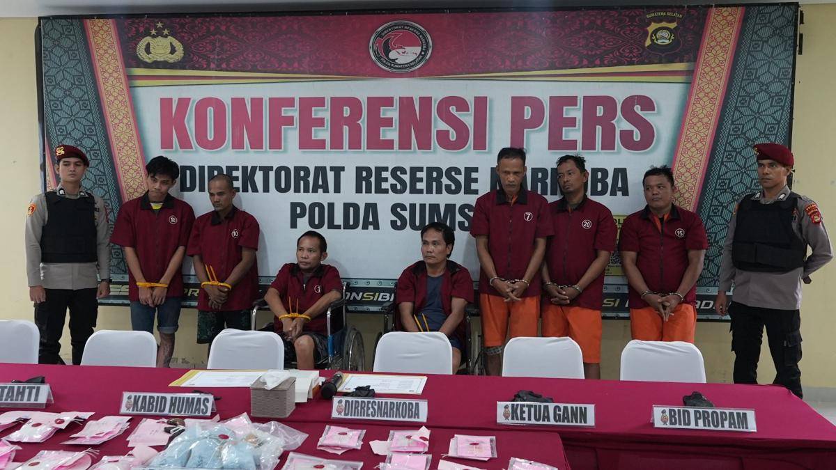 Press rilis polda Sumsel penangkapan pelaku peredaran narkotika di Sumsel (Dok: Polda Sumsel)