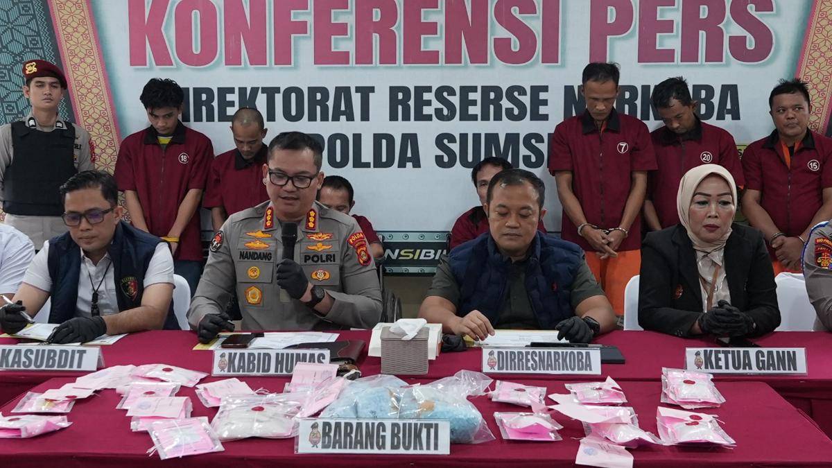 Press rilis polda Sumsel penangkapan pelaku peredaran narkotika di Sumsel (Dok: Polda Sumsel)