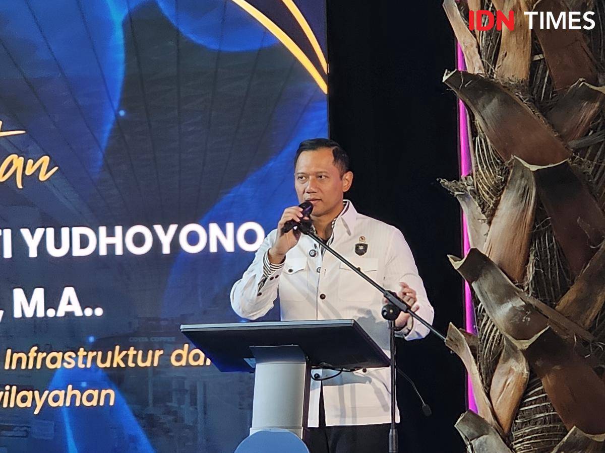 Menteri Koordinator Bidang Infrastruktur dan Pembangunan Kewilayahan Republik Indonesia Agus Harimurti Yudhoyono meluncurkan aplikasi All Indonesia