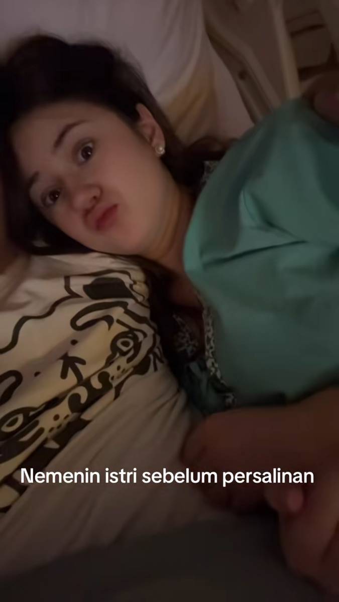 momen persalinan Vika Kolesnaya