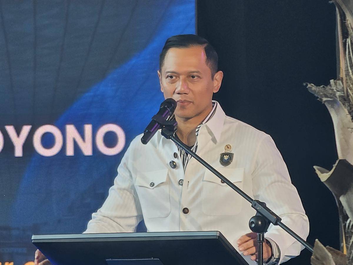 Menteri Koordinator Bidang Infrastruktur dan Pembangunan Kewilayahan Republik Indonesia Agus Harimurti Yudhoyono meluncurkan aplikasi All Indonesia