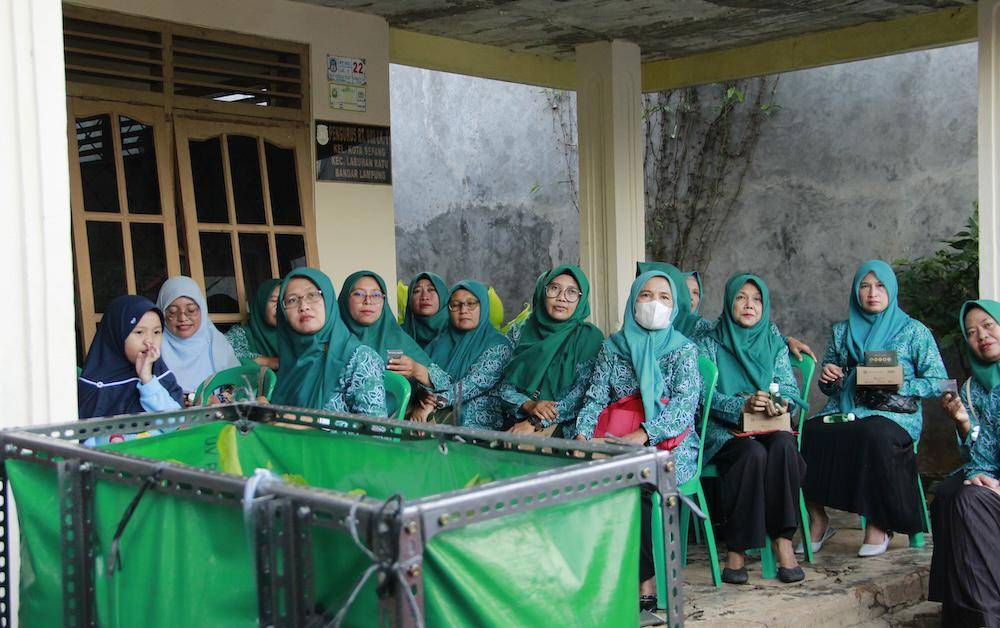 Tim dosen Itera Gelar Kegiatan Pengabdian Kepada Masyarakat dengan Tema Ketahanan Pangan Rumah Tangga di RT 02 Kelurahan Kota Sepang, Bandar Lampung