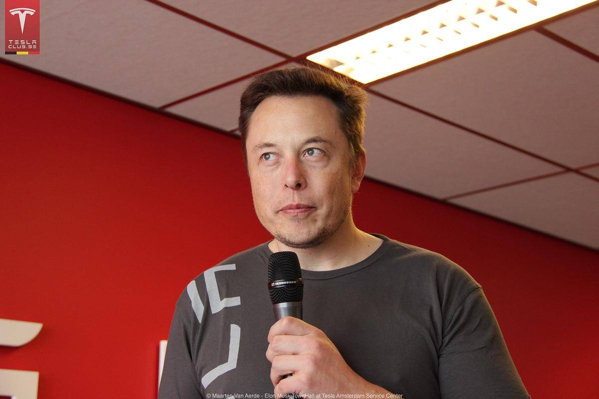 Elon Musk (commons.m.wikimedia.org/Tesla Owners Club Belgium)
