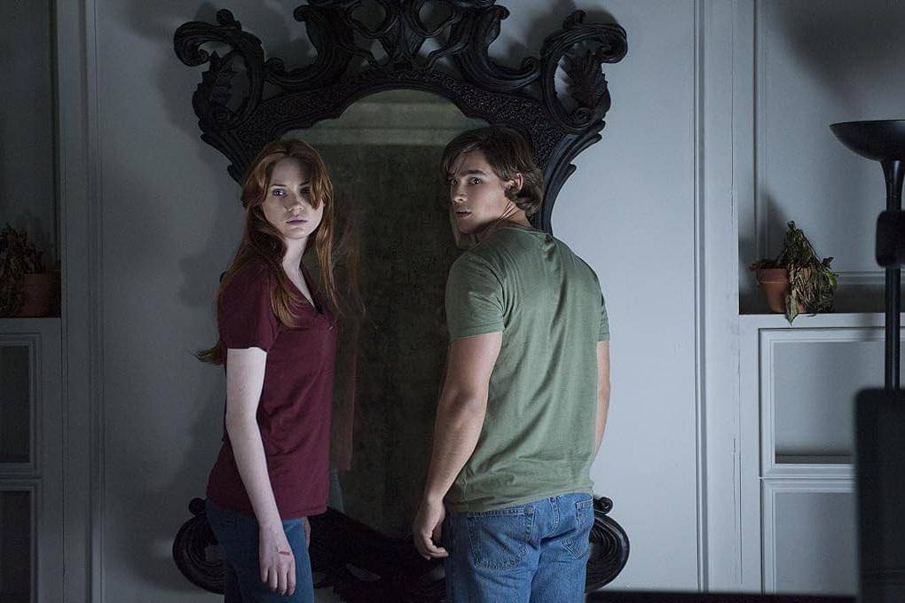 adegan dalam film Oculus