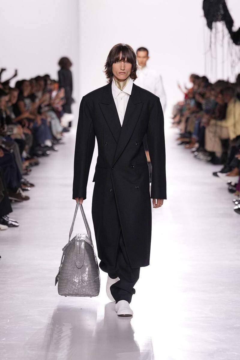 Koleksi Bottega Veneta S/S '26 di Milan Fashion Week (dok. Bottega Veneta)