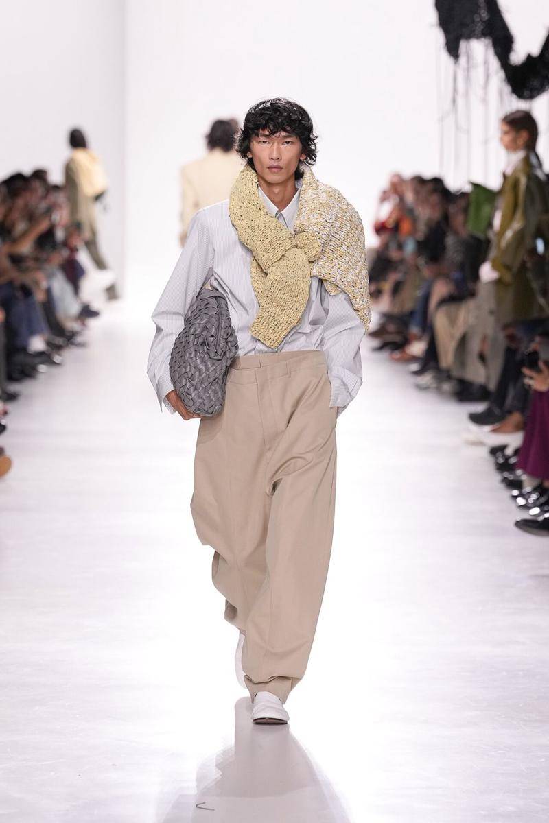 Koleksi Bottega Veneta S/S '26 di Milan Fashion Week (dok. Bottega Veneta)