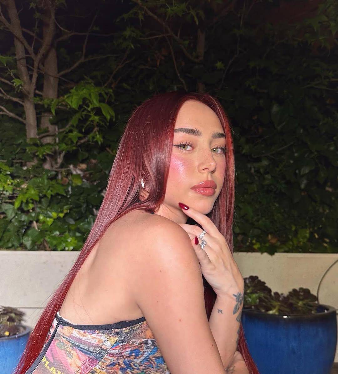 Nicki Nicole (instagram.com/nicki.nicole)