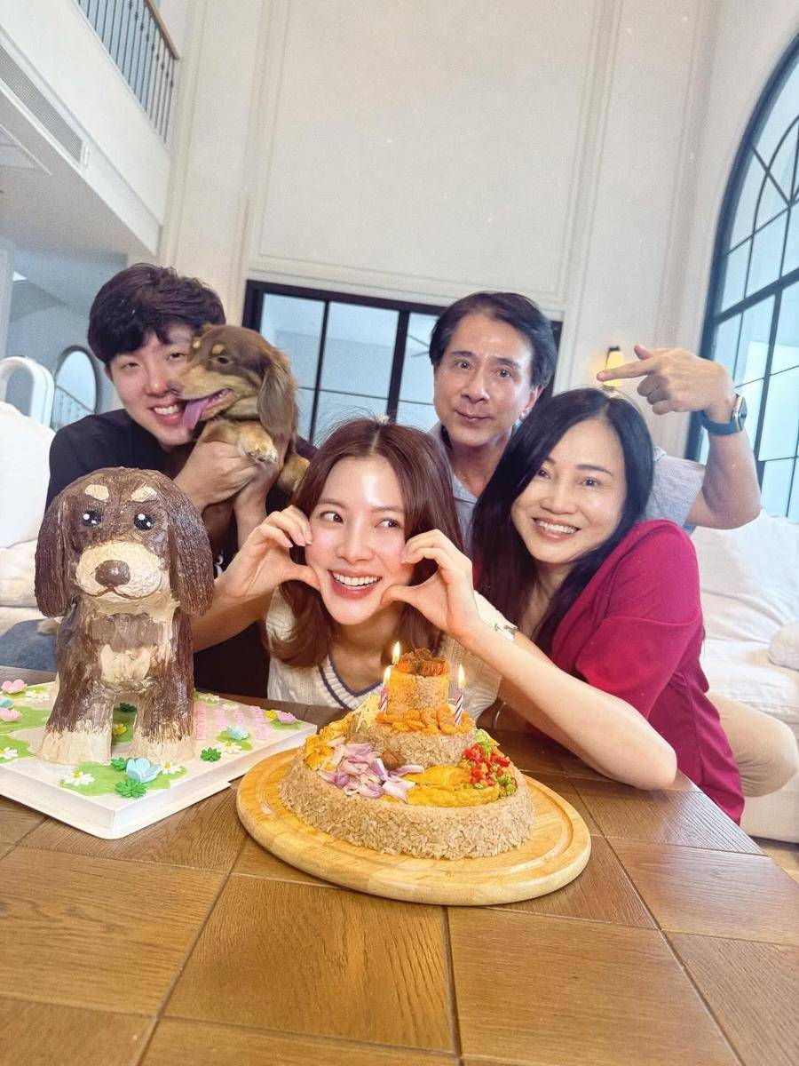 potret ulang tahun Baifern Pimchanok (instagram.com/baifernbah)