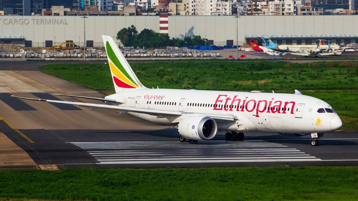 Ethiopian Airlines. (unsplash.com/bornil)