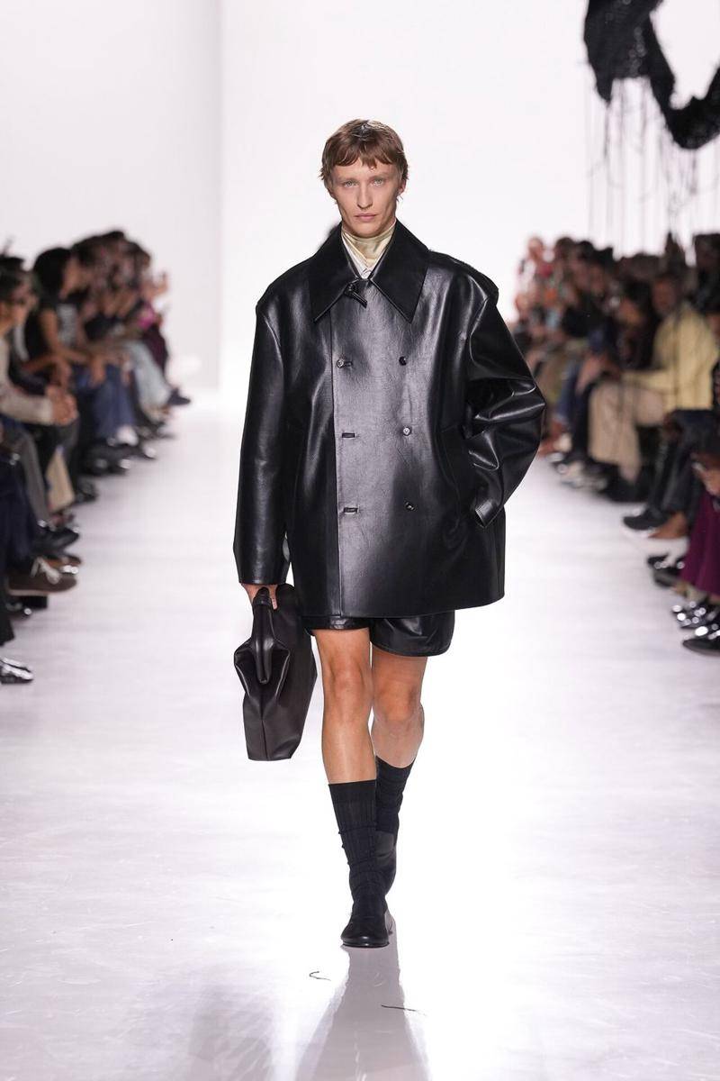 Koleksi Bottega Veneta S/S '26 di Milan Fashion Week (dok. Bottega Veneta)
