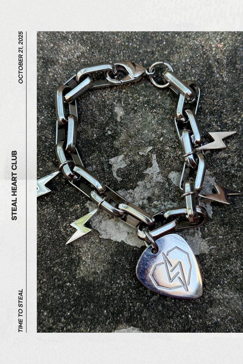 Steal Heart Club (x.com/MnetKR)