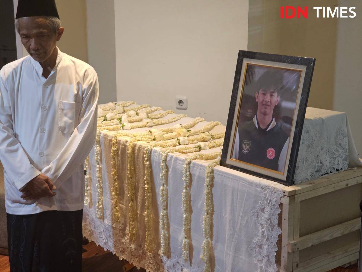 Jenazah atlet gimnastik Naufal Takdir Al Bari tiba di Indonesia