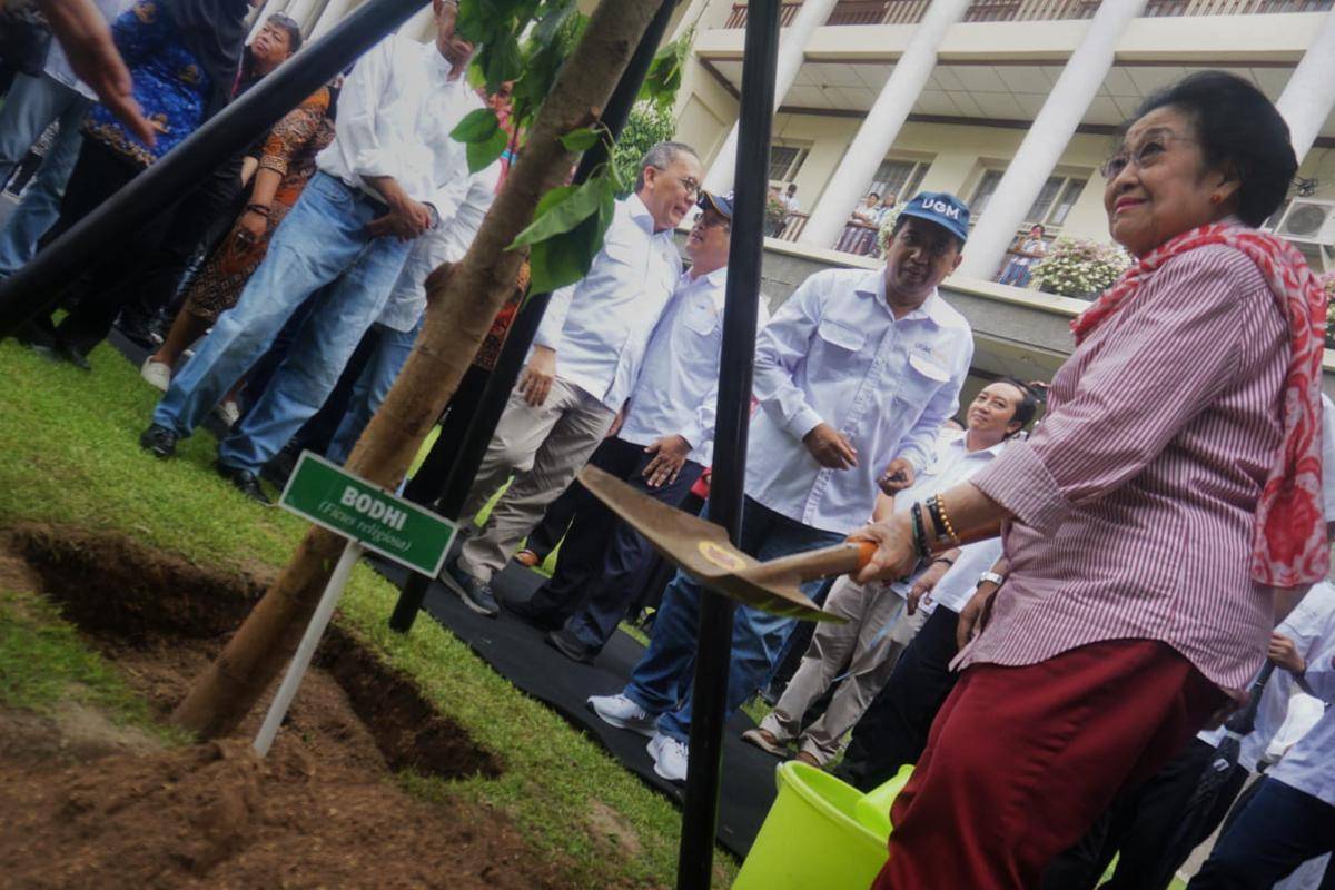 Megawati Soekarnoputri di UGM, Sleman, DIY, Rabu (1/10/2025).