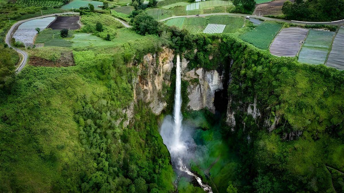 Air Terjun Sipiso - Piso wisata di Medan