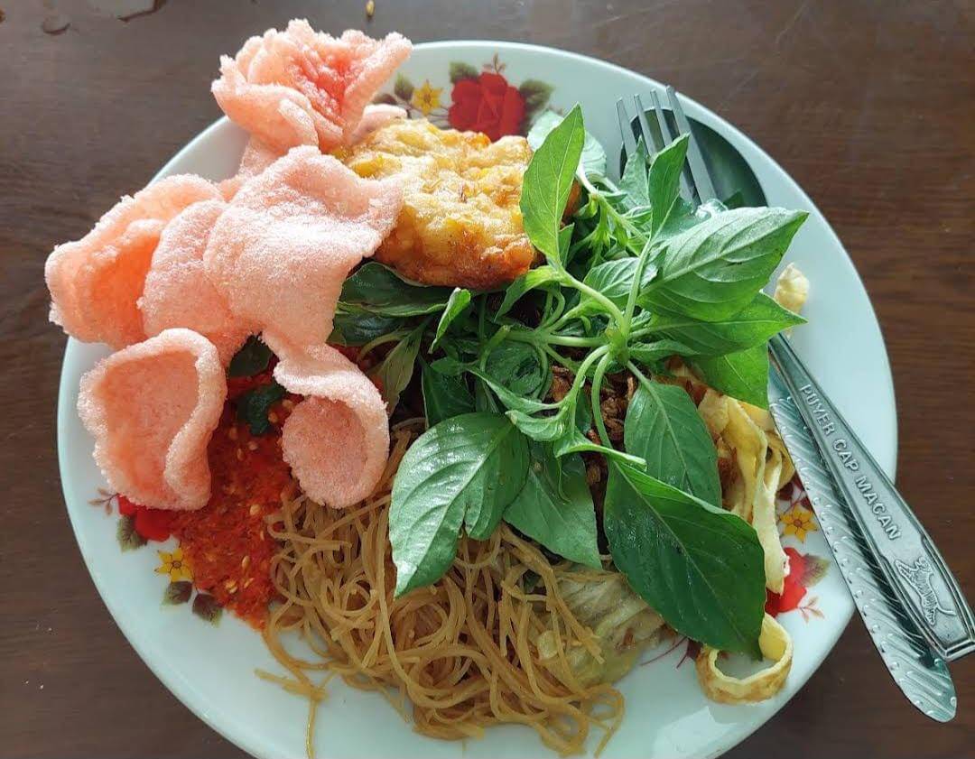 Nasi Uduk Encim Sukaria (google.com/maps/andre trianto)