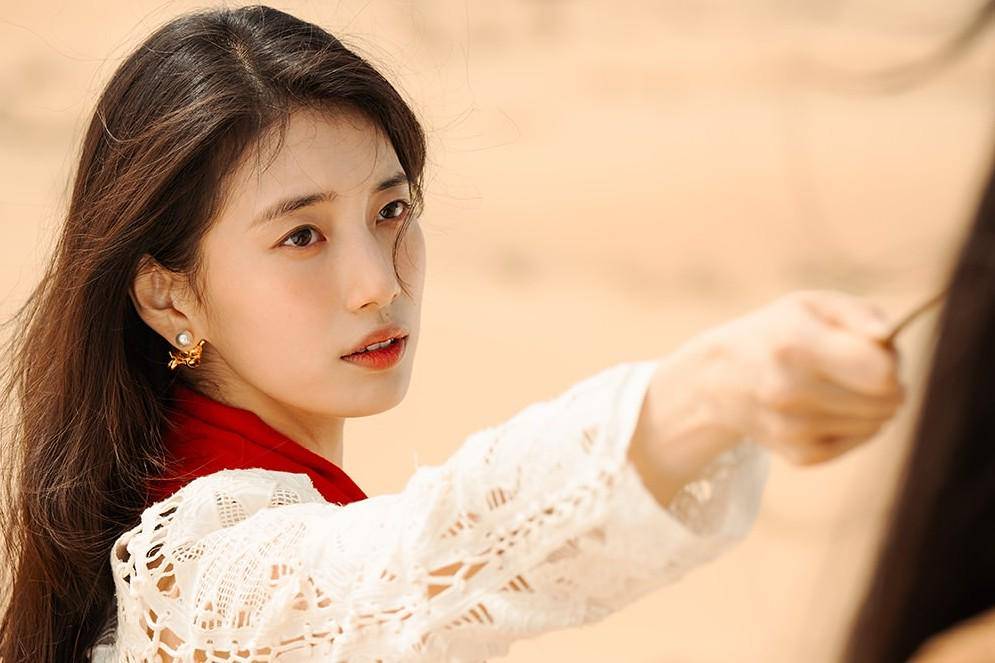 Ki Ka Young (Bae Suzy) dalam drakor Genie, Make a Wish (dok. Netflix/Genie, Make a Wish)