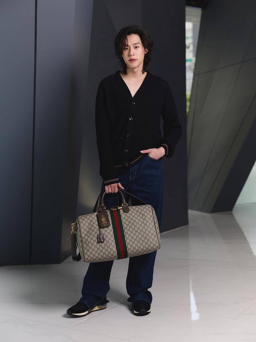 OOTD pakai tas ala Billkin Putthipong (instagram.com/bbillkin)