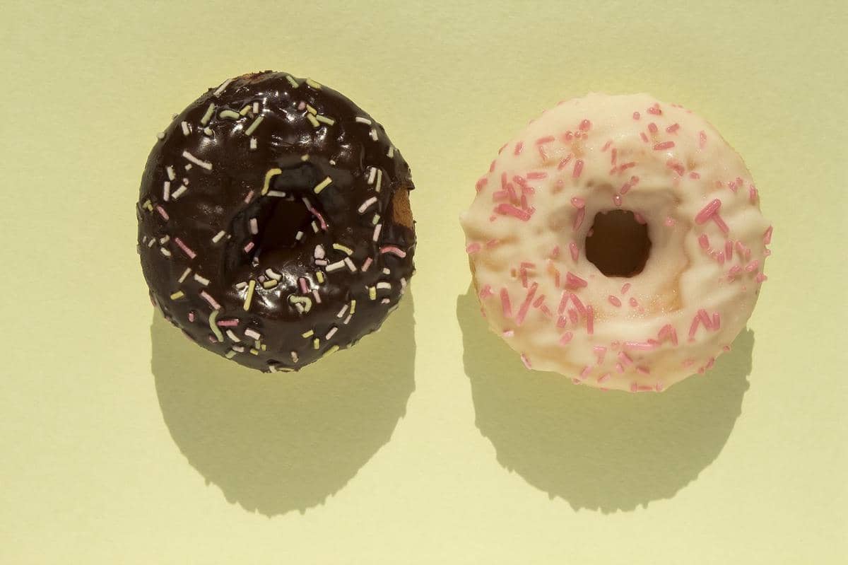 Ilustrasi toko donat (Pixabay/Stefan Schweihofer)