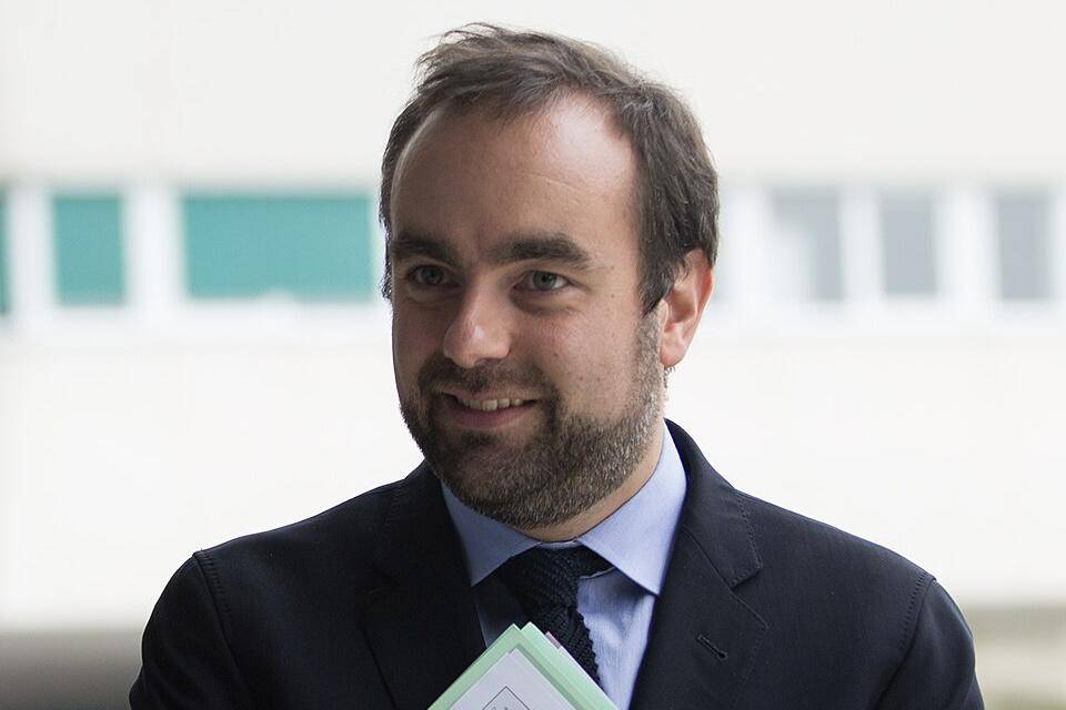 Perdana Menteri Prancis, Sébastien Lecornu (Politeknik Ecole Université Paris-Saclay, CC BY-SA 2.0, via Wikimedia Commons)