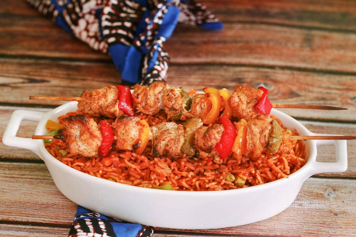 ilustrasi jollof rice