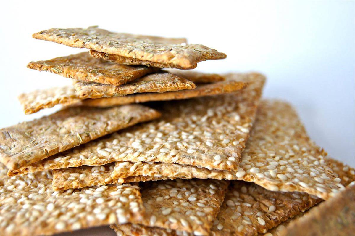 Crackers biji wijen (pexels.com/Pixabay)  