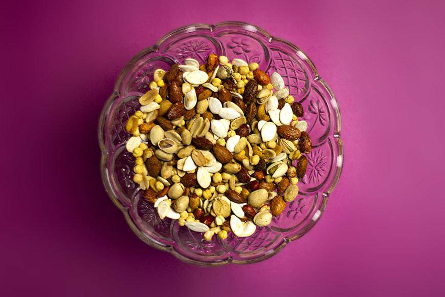 Ilustrasi snack mix multi seed (unsplash.com/Usman Yousaf)  