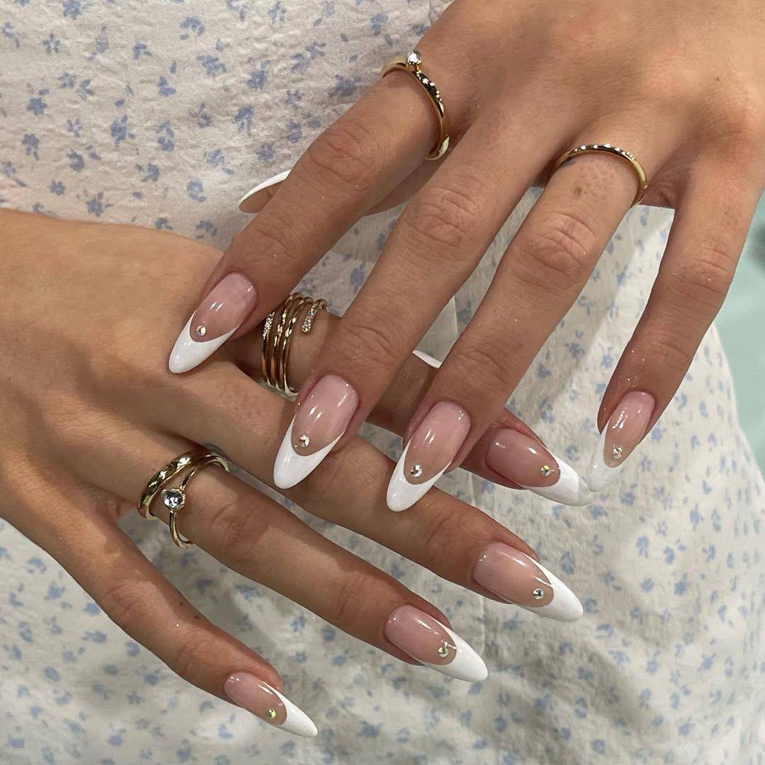 Ilustrasi nail art wedding (instagram.com/nails_of_la)