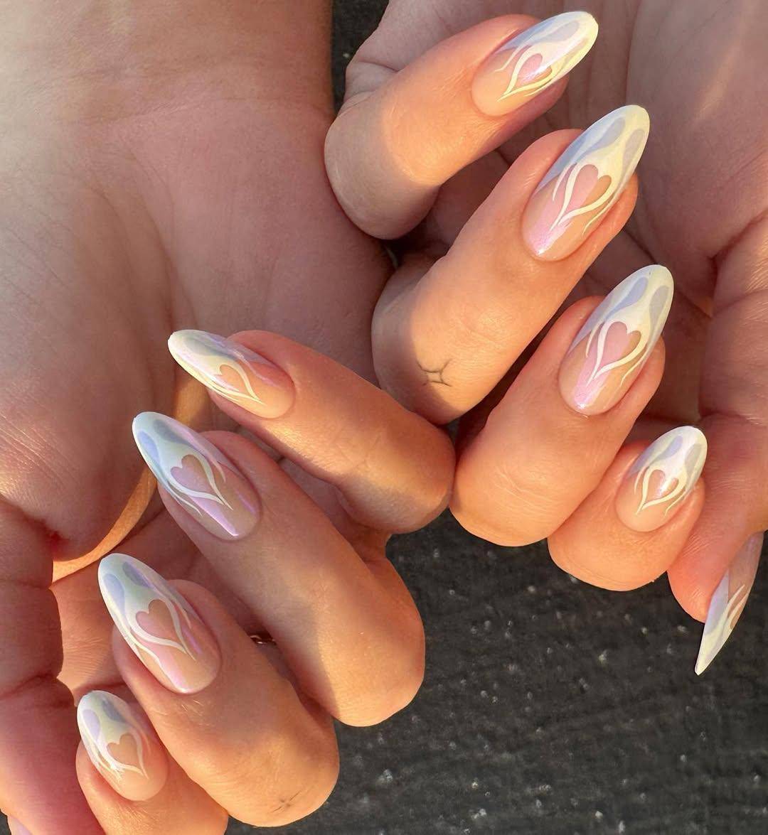 Ilustrasi nail art wedding (instagram.com/nails_of_la)
